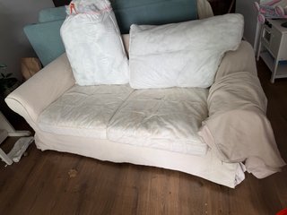 Divano a due posti IKEA EKTORP in tessuto beige