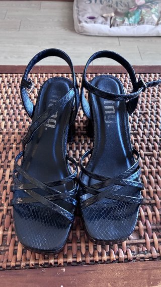 Sandalias de vestir negras