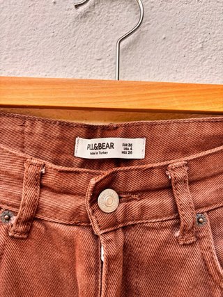 Pantalón vaquero marrón Pull&Bear