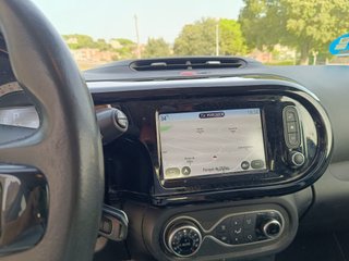 Renault Twingo 2022 eletrico ZEN 20kw 82 Cv