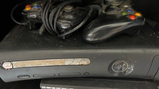 Xbox 360 con 2 mandos