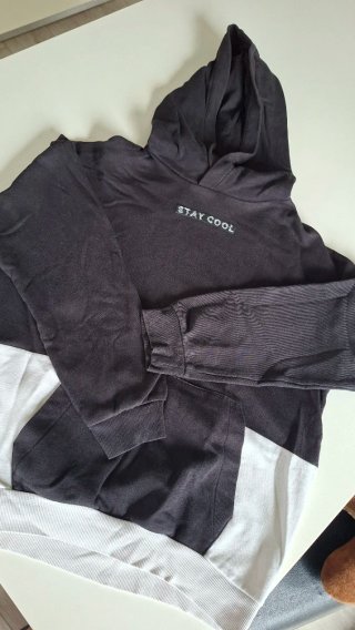 Sudadera niño negra y blanca