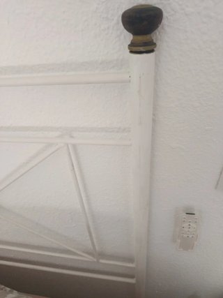 Cabecero de cama metálico blanco