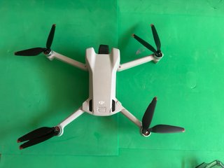 DJI Mini 3 con Baterías