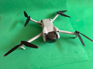 DJI Mini 3 con Baterías