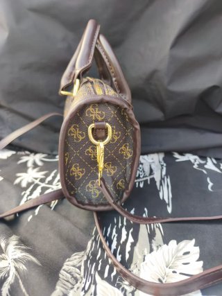 Bolso Guess Marrón Oscuro