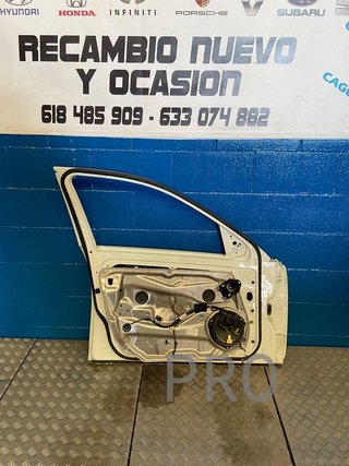 Mercedes clase C w204 puerta delantera izquierda