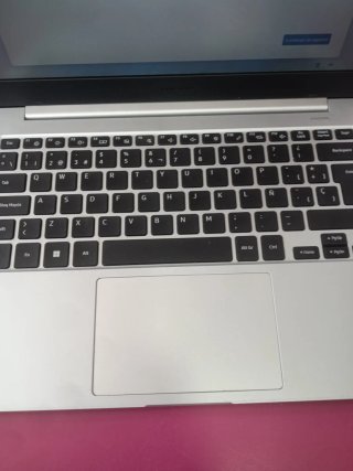 Portátil Samsung Galaxy Book 4GB RAM 128GB
