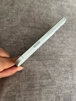 iPhone 16 128GB