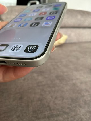 iPhone 16 128GB