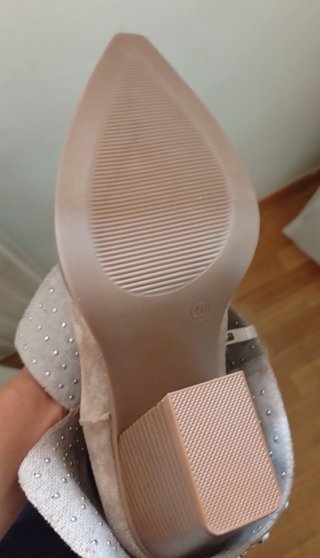 Botas altas nuevas