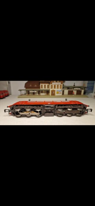 Locomotora Märklin 3358