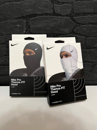 Nike Pro Therma-FIT Hood Football