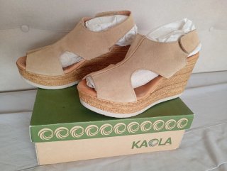 Sandalias cuña KAOLA beige/marrón