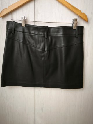 Falda efecto piel Mango Talla M