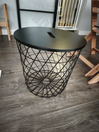 Mesa auxiliar cesta Ikea negra