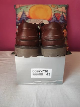 Zapatos de vestir marrones para hombre
