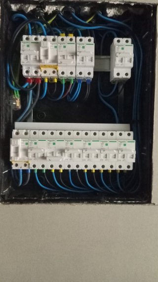 REPARACIONES A DOMICILIO Electricidad
