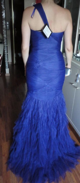 Vestido fiesta Pronovias, color arándano Talla 40
