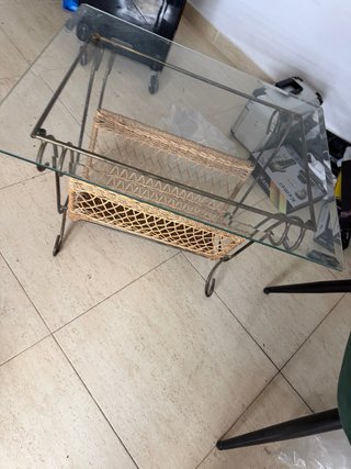 Carros de barbería y mesa