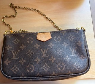 Louis Vuitton Pochette Accessoires Monogram
