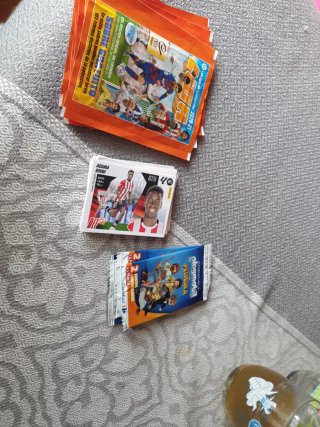 Lote cromos fútbol y Playmobil