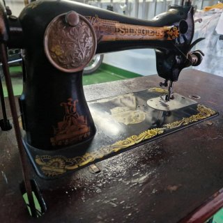 Máquina de coser Singer antigua,años 50'