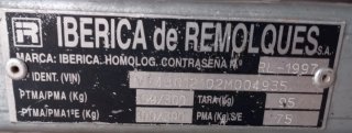Remolque ligero con documentación