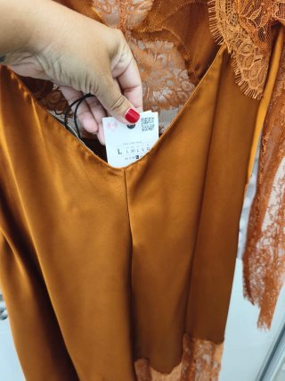 Vestido Zara Satén Encaje Largo Talla L
