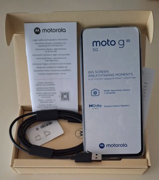 Motorola Moto G35 5G Gris NUEVO