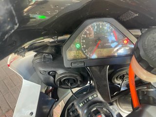 Honda CBR 1000 RR 2005 Naranja/Blanca