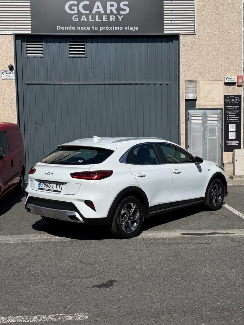 Kia XCeed 1.0 T-GDi Drive 2022, foto 2