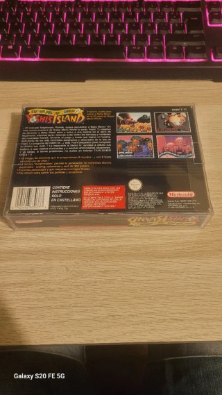 Super Mario World 2: Yoshi's Island SNES