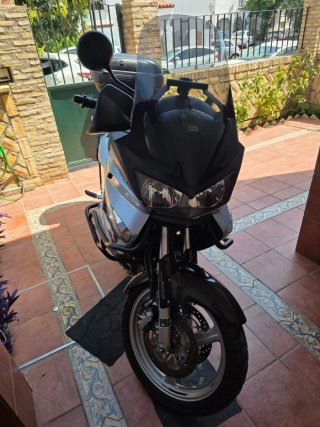 Honda Varadero XL 1000V Adventure
