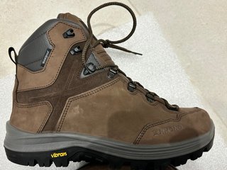 Botas Trekking Simond Vibram Talla 43 Nuevas