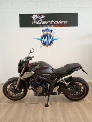 Honda CB650R quickshifter