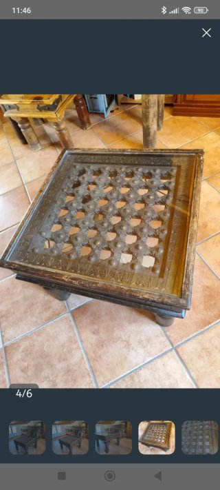 Mesa Rústica Cuadrada Antigua
