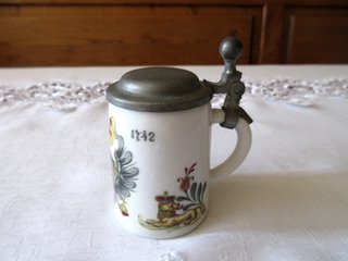 Piccolo boccale con coperchio Schrobenhausen ZINN
