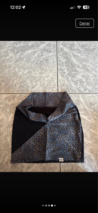Falda tubo con estampado de leopardo