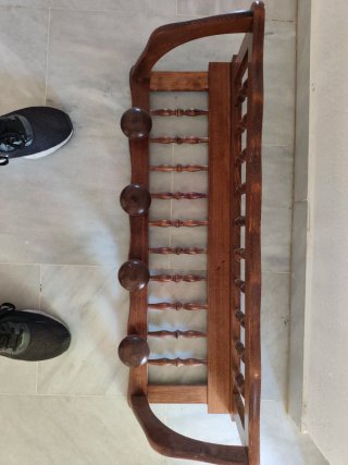 Perchero de madera rústico