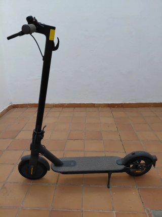Patinete Eléctrico Xiaomi Essential