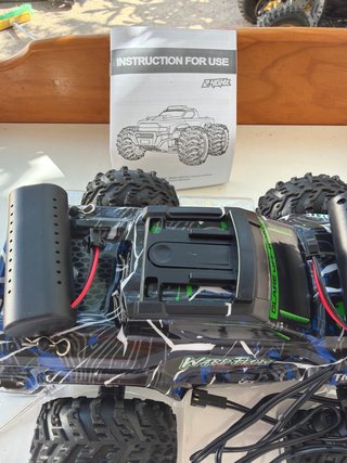 Coche RC 1:18 con Luces LED
