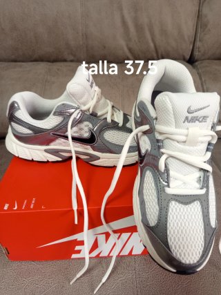 Zapatillas Nike Air Max Talla 37.5 Nuevas