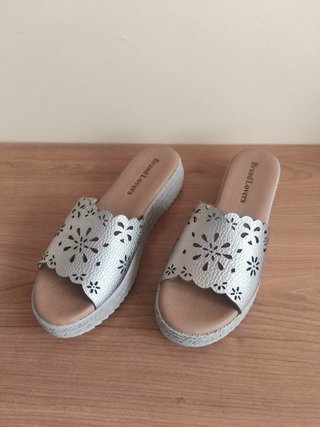 Sandalias Brand Lovers piel doradas