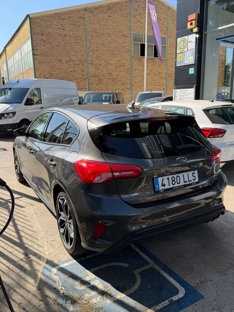 Ford Focus 1.0 Ecoboost ST-Line 2020, foto 10