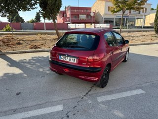 Peugeot 206 2002
