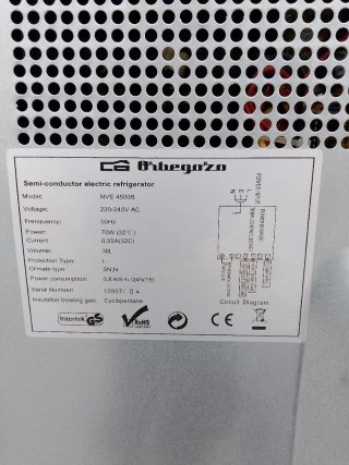 Frigorífico Orbegozo pequeño