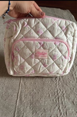 Neceser acolchado floral KingKiss