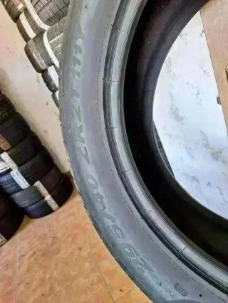 295 40 R21 111Y Pirelli - 1 neumático +80%
