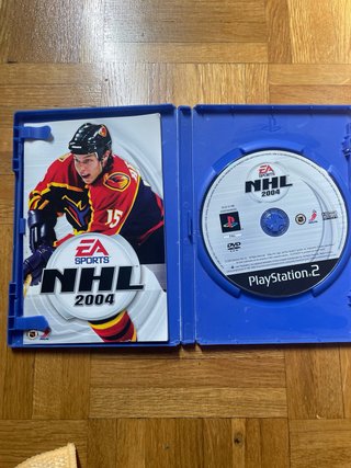 NHL 2004 PS2 EA Sports